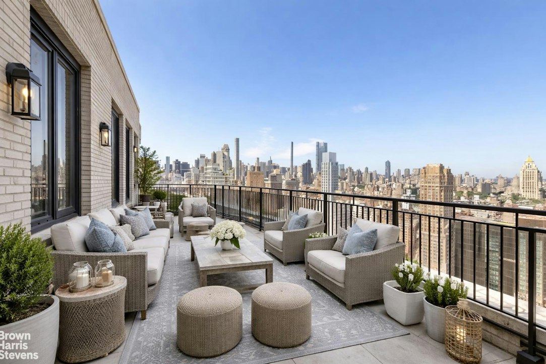 Image about 300 EAST 77TH STREET