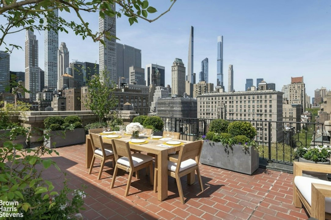 Image about 133 EAST 64TH STREET PHS/11C
