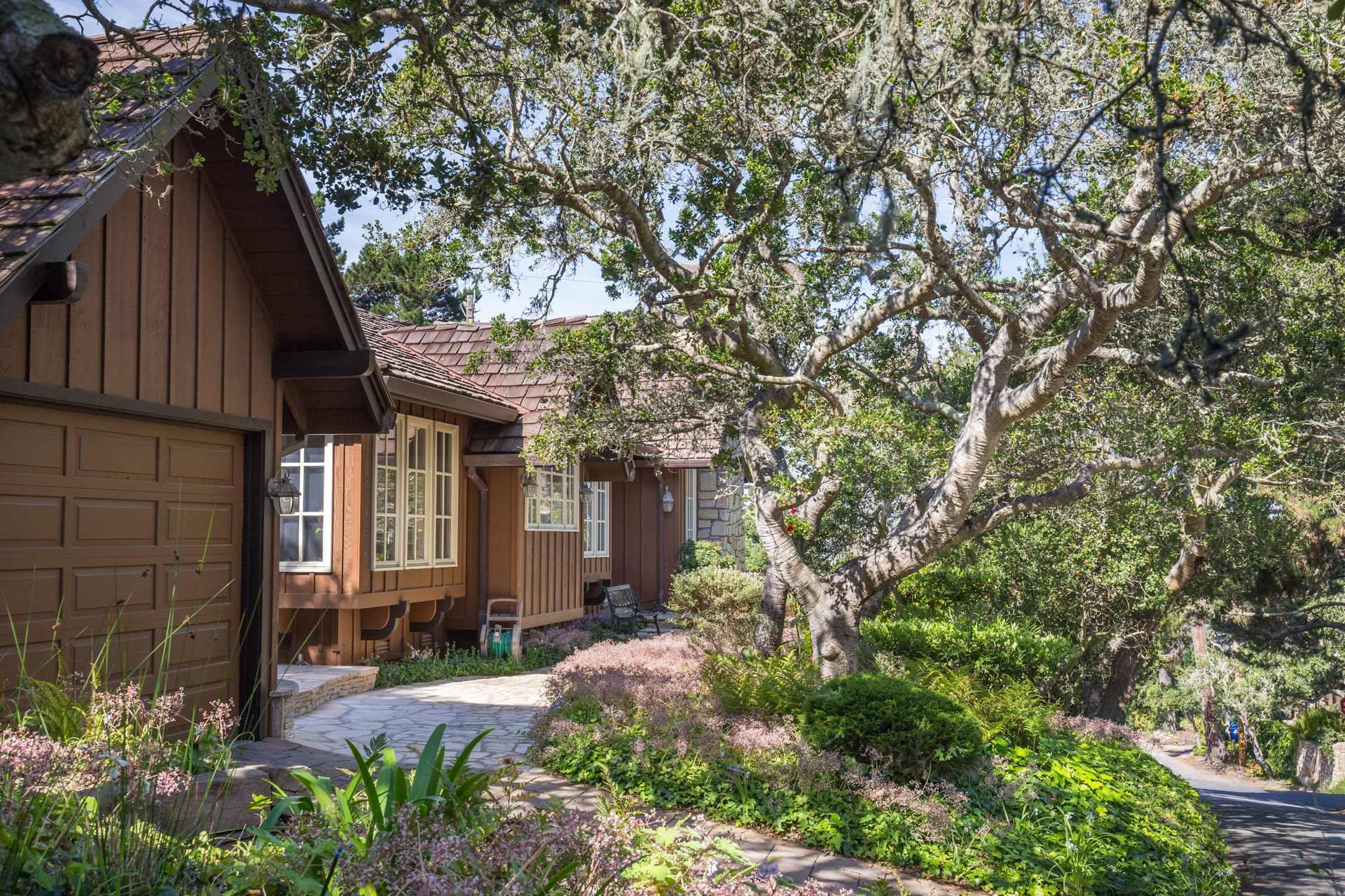 SE Corner of Guadalupe & 5th Avenue, CarmelbytheSea, CA 93921 SOLD