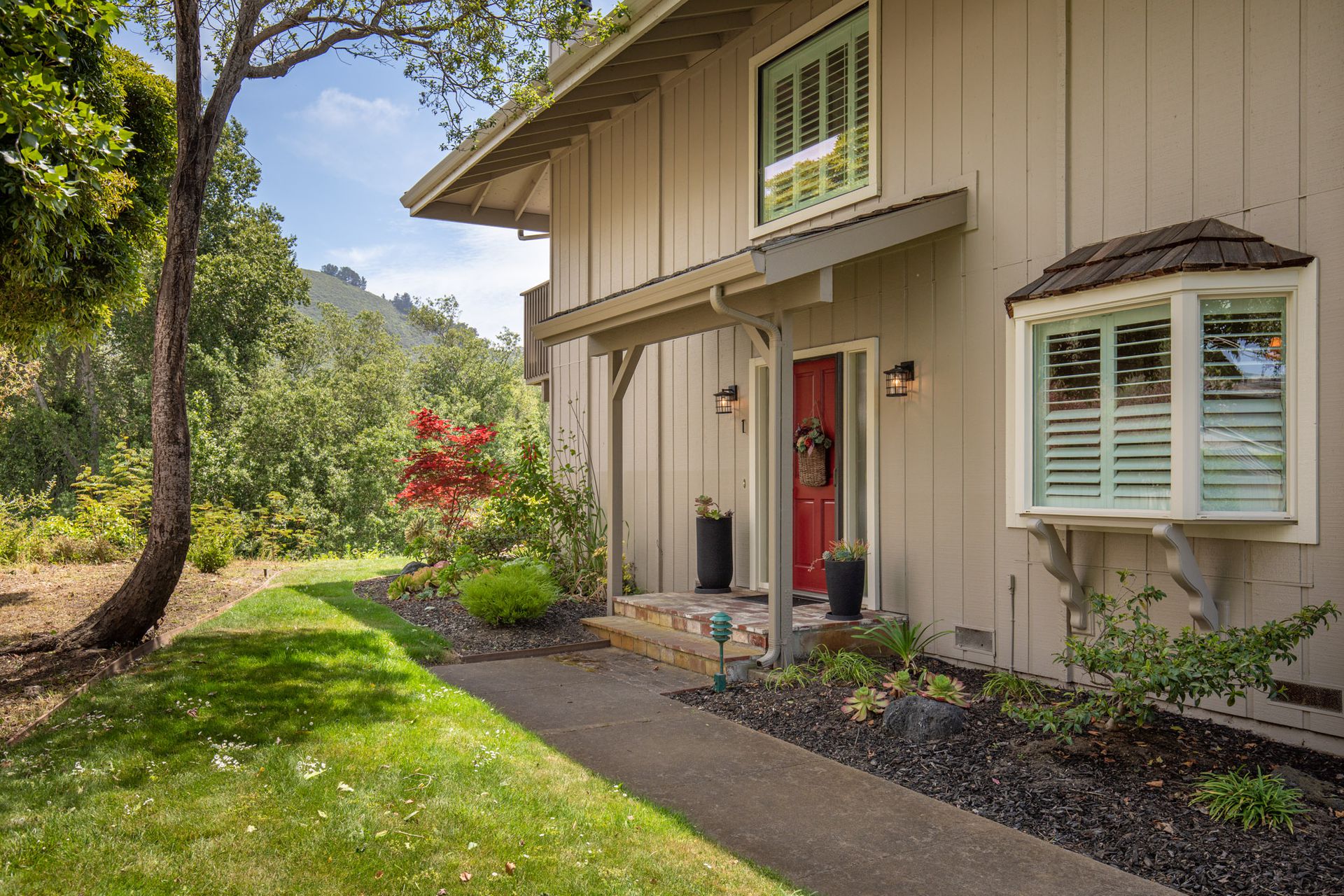 3850 Rio Road 1, Carmel, CA 93923 SOLD List Price 895,000 MLS