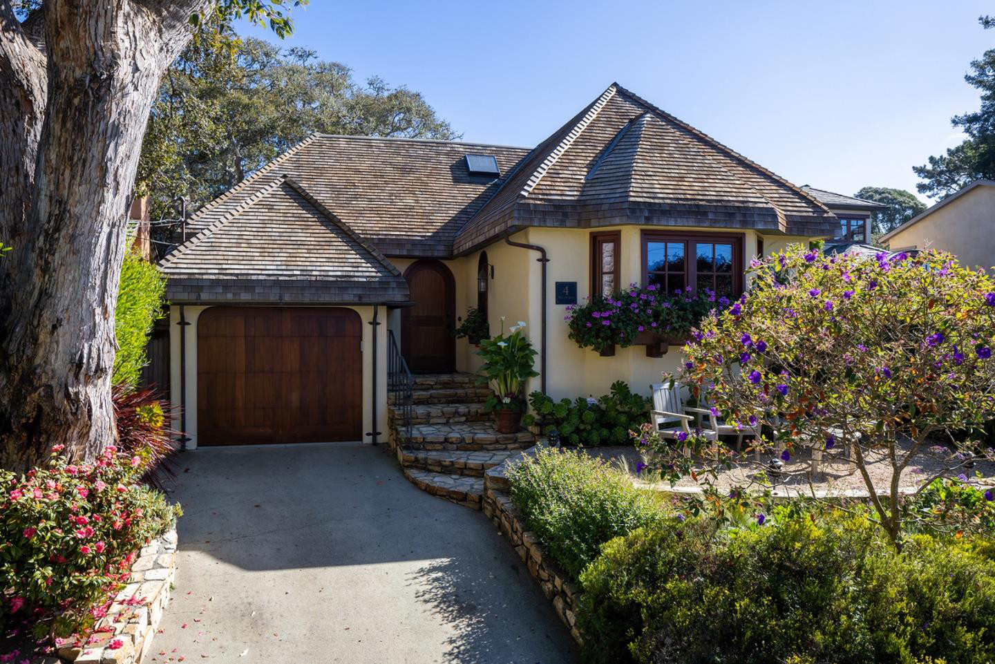 Camino Real 4 NE of 8th, CarmelbytheSea, CA 93921 SOLD List