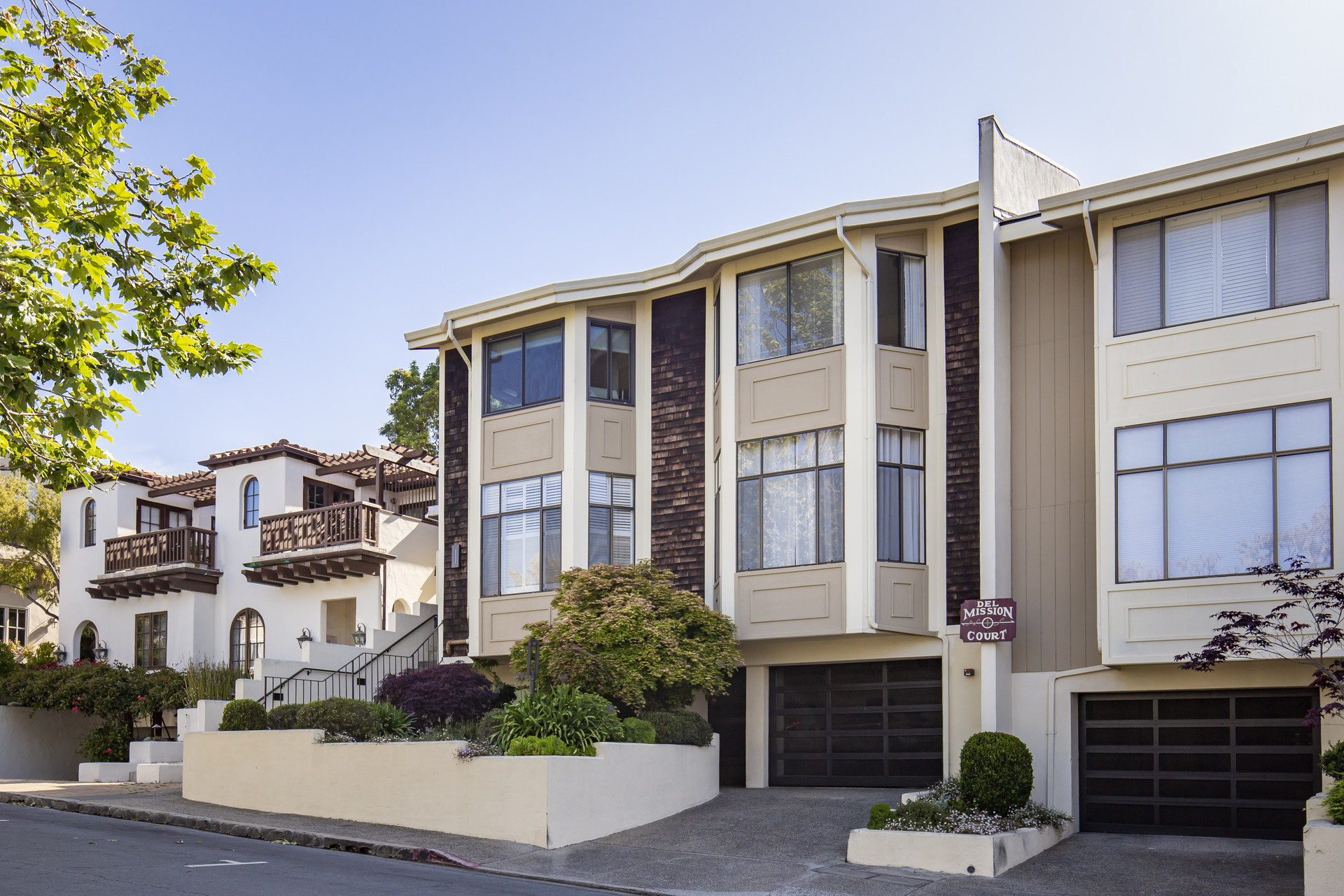 Real Estate Listings Recently Sold Properties (Carmel Realty Company)