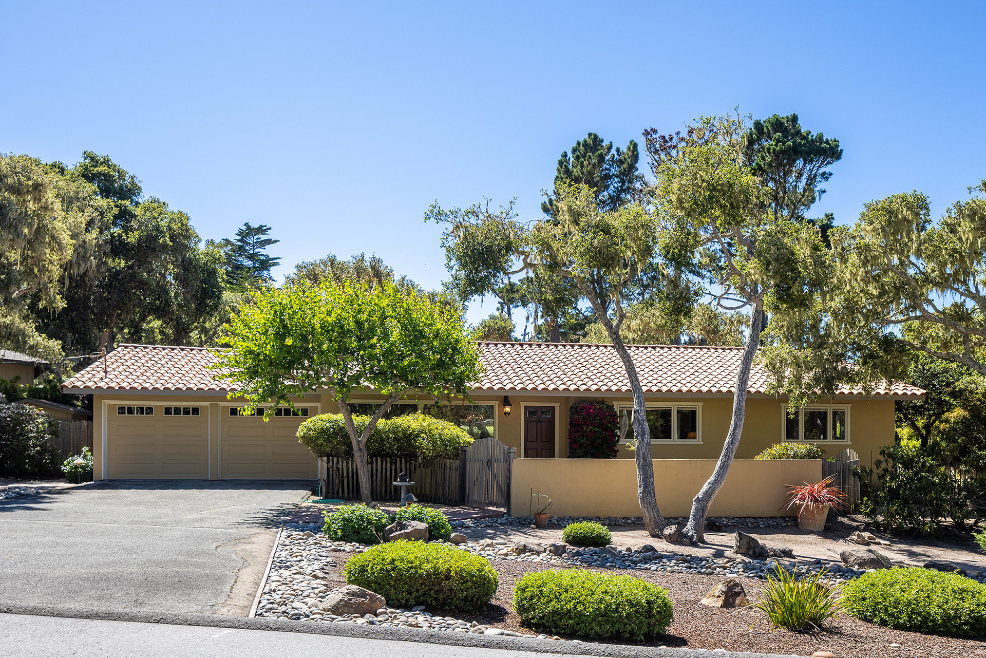 Real Estate Listings Recently Sold Properties (Carmel Realty Company)