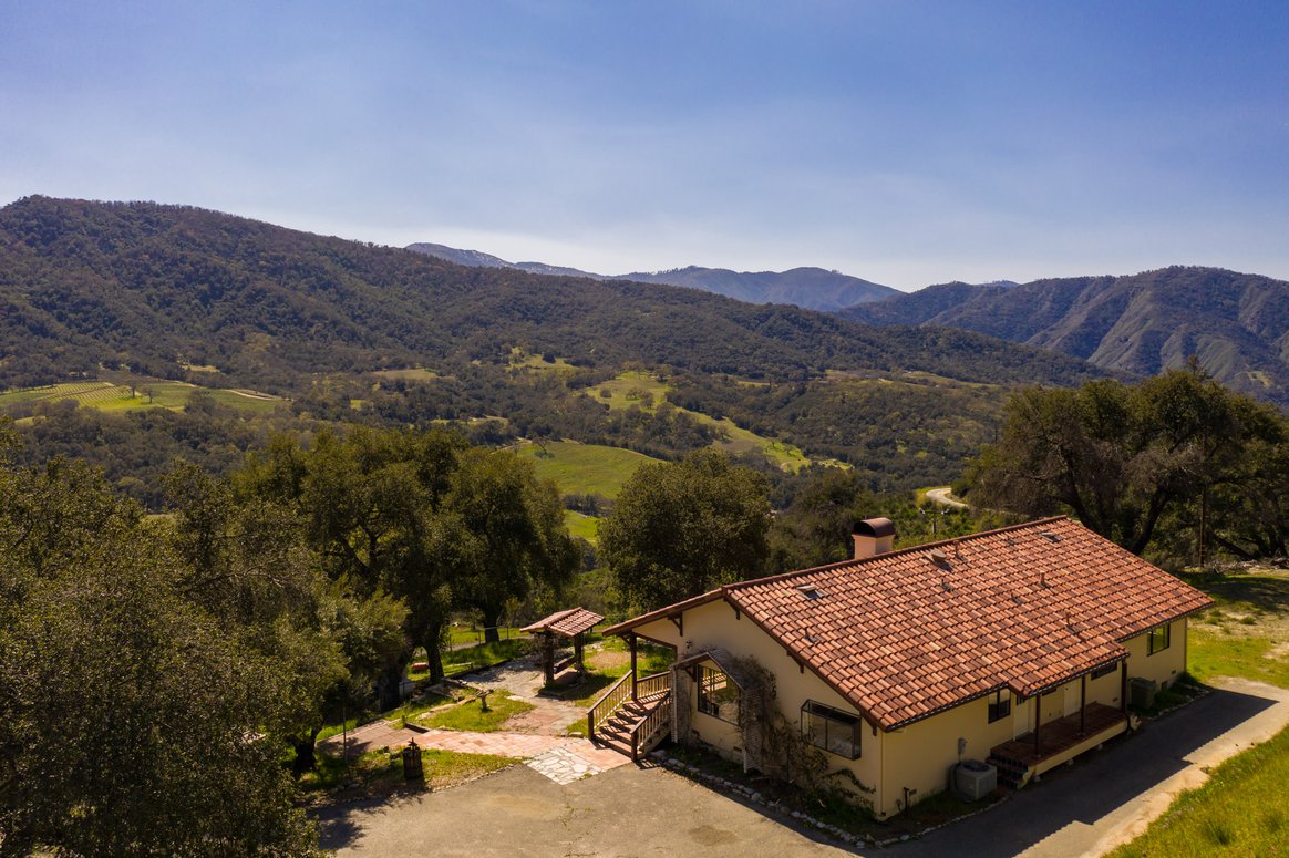 Real Estate Sales Property Listings in Carmel Valley (Carmel Realty