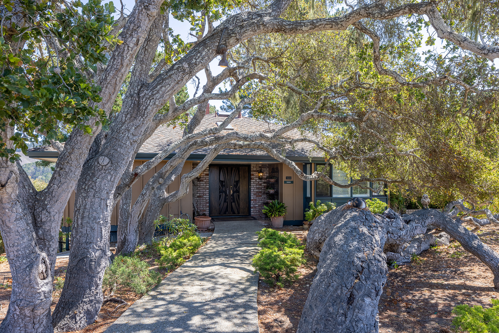 Real Estate Listings Recently Sold Properties (Carmel Realty Company)