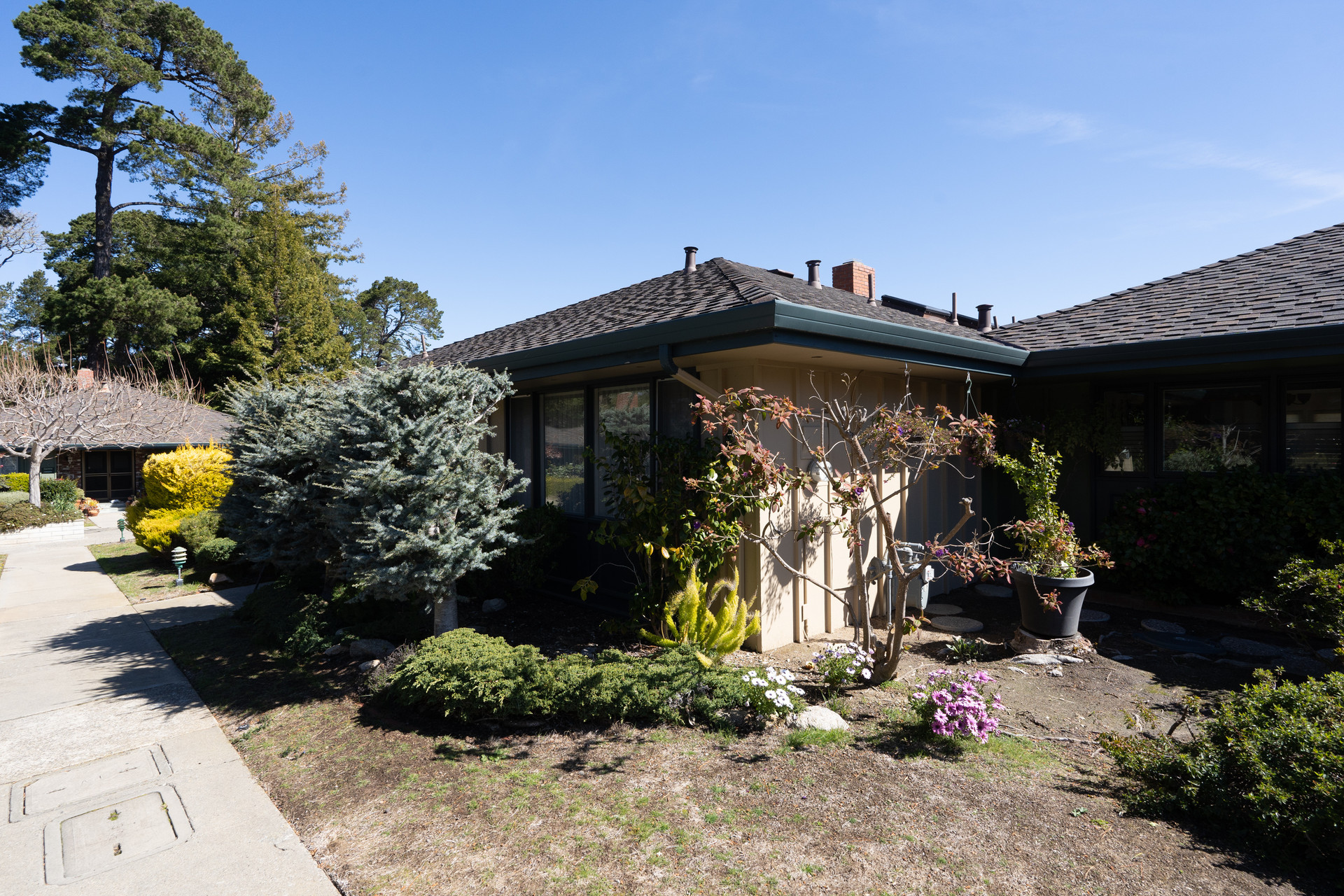 6 Del Mesa, Carmel, CA 93923 SOLD List Price 820,000 MLS 