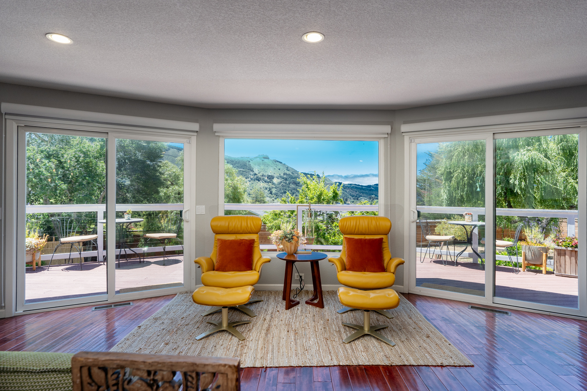 Real Estate Sales Property Listings in Carmel Valley (Carmel Realty