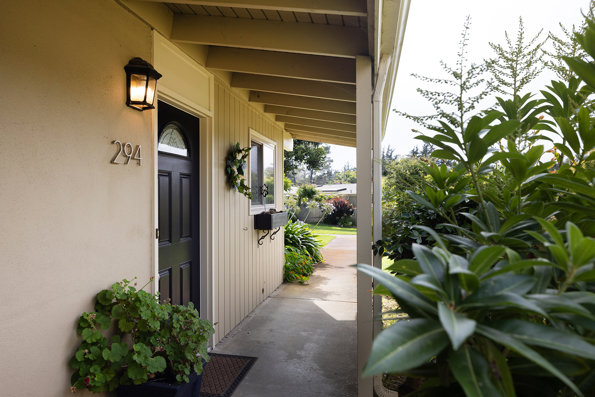 294 Hacienda Carmel, Carmel, CA 93923 SOLD List Price 829,000 MLS ML81944507 Carmel