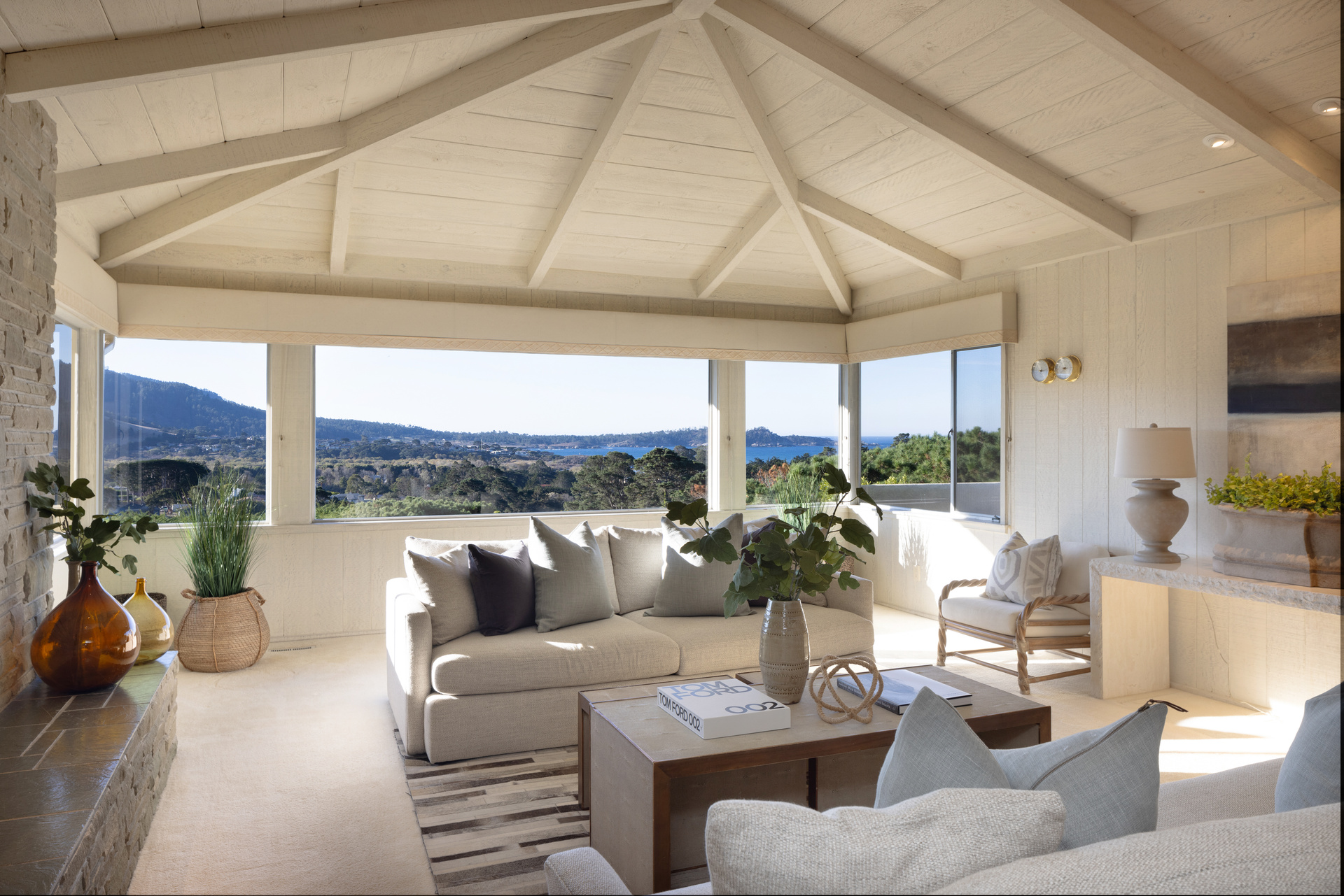 Carmel, California (Carmel Realty Company)