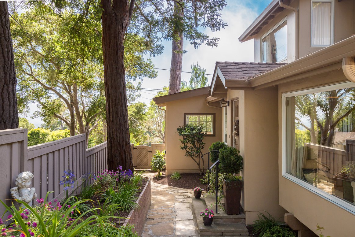 NE Corner of 2nd & Lincoln, CarmelbytheSea, CA 93921 SOLD List