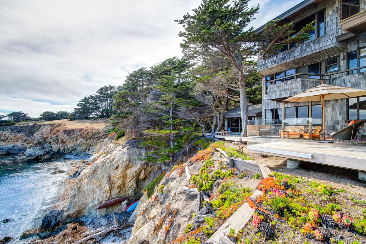 Property Listing: 172 Spindrift Road, Carmel Highlands - SOLD - List ...