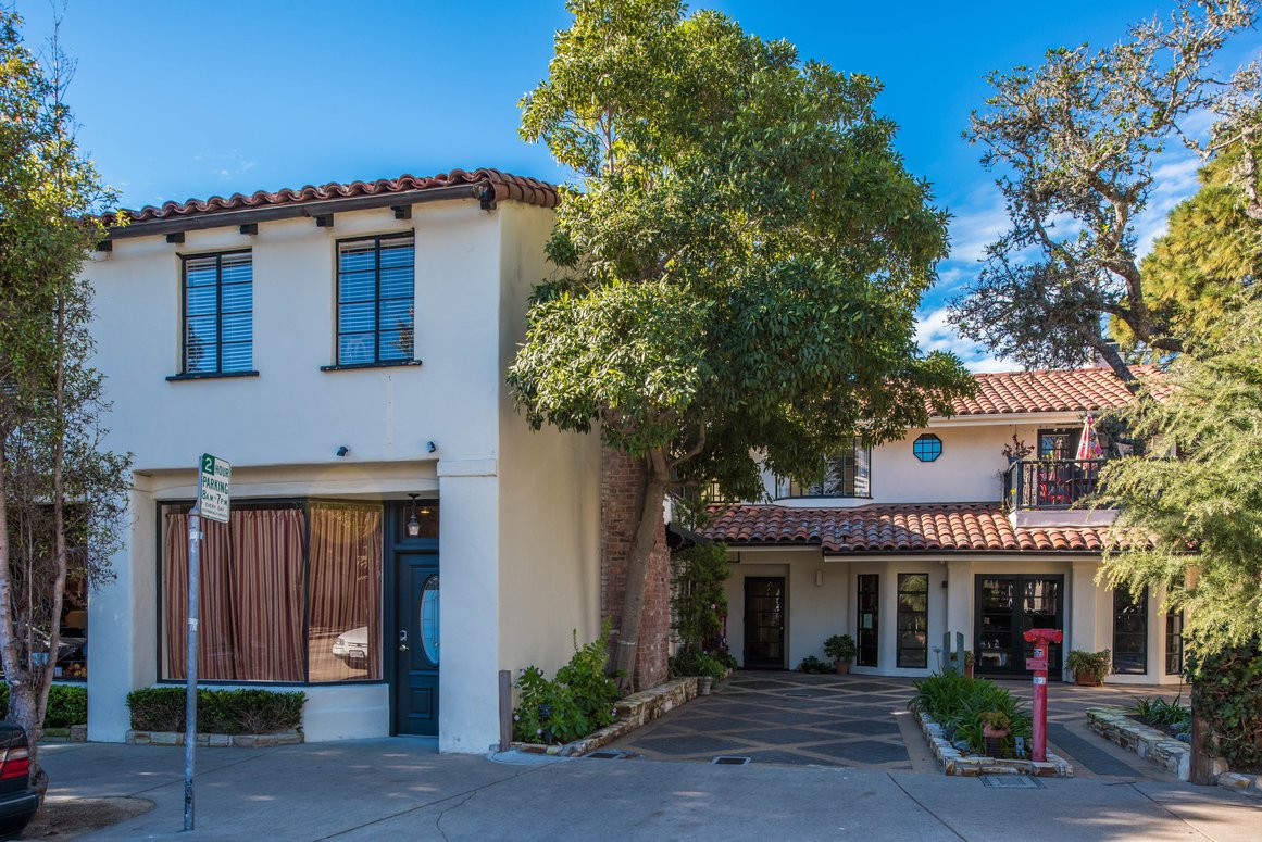 CarmelbytheSea Long Term Rental Detail One Bed / One Bath