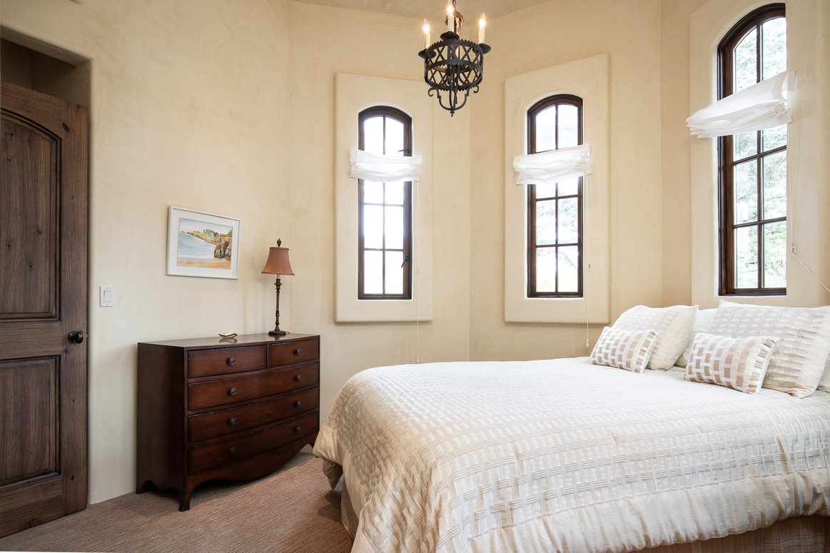 BELLA VIDA | Pebble Beach Vacation Home Detail - Four Bed / Three Full &  One Half Bath - BELLA VIDA, Pebble Beach (Carmel Realty Company)