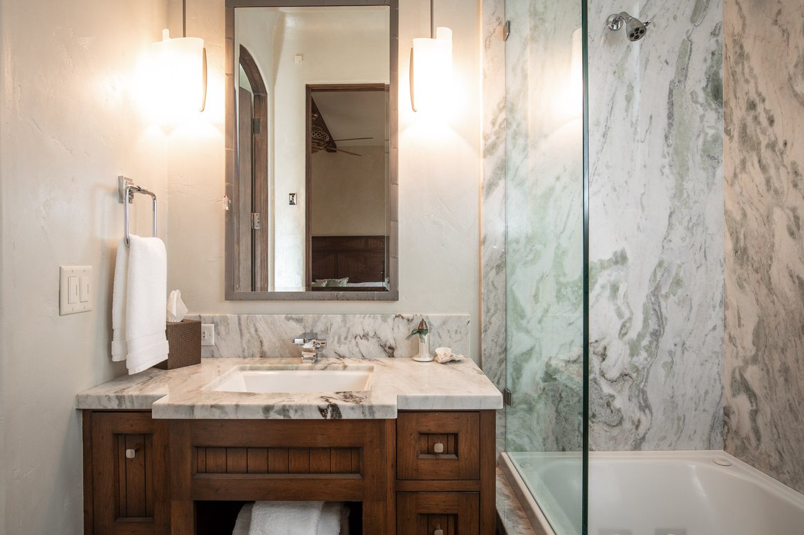 PACIFIC PARADISE Carmel Vacation Home Detail Four Bed / Four Full