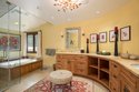 Image of Rental 2393 9